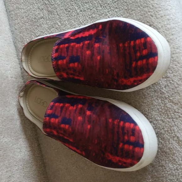 Logo Lori Goldstein Diane Printed Slip On Mule Sneaker 7M Red Blue - Picture 6 of 13